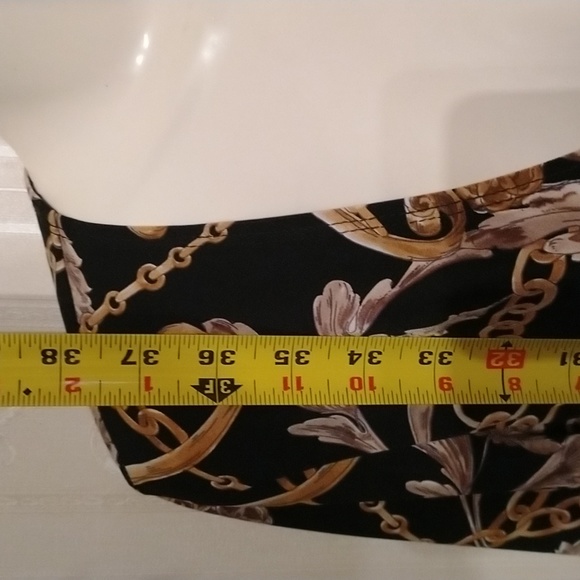 🌺Gorgeous Joseph Ribkoff chain faux wrap dress. Silky and so soft .NWT - Picture 7 of 8